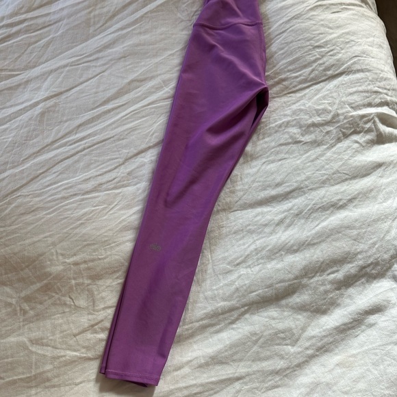 Alo Pink Ankle Leggings - Picture 3 of 7